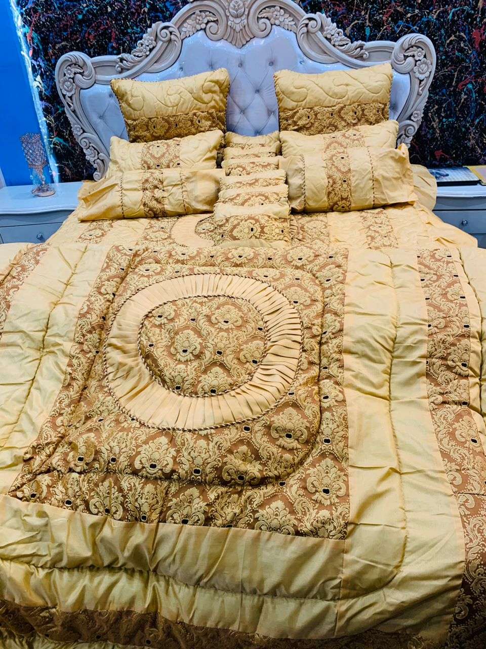 Luxury Bridal Vicky 14-Piece Razai Set – Elegant & Heavy Design