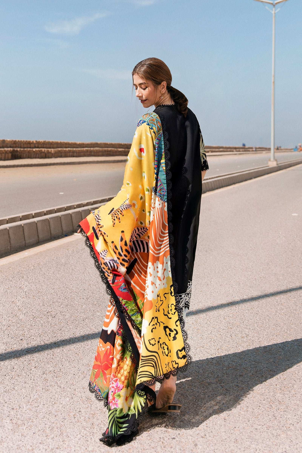 Zaha Luxury 3PC Unstitched Embroidered Lawn Suit with Diamond Dupatta – Elegant & Timeless