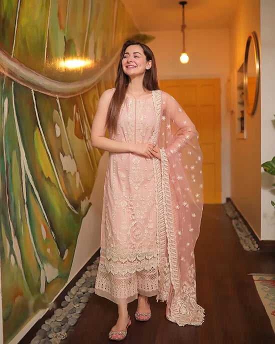Zara Shahjahan 3-Piece Lawn Embroidered Suit – Elegant & Stylish