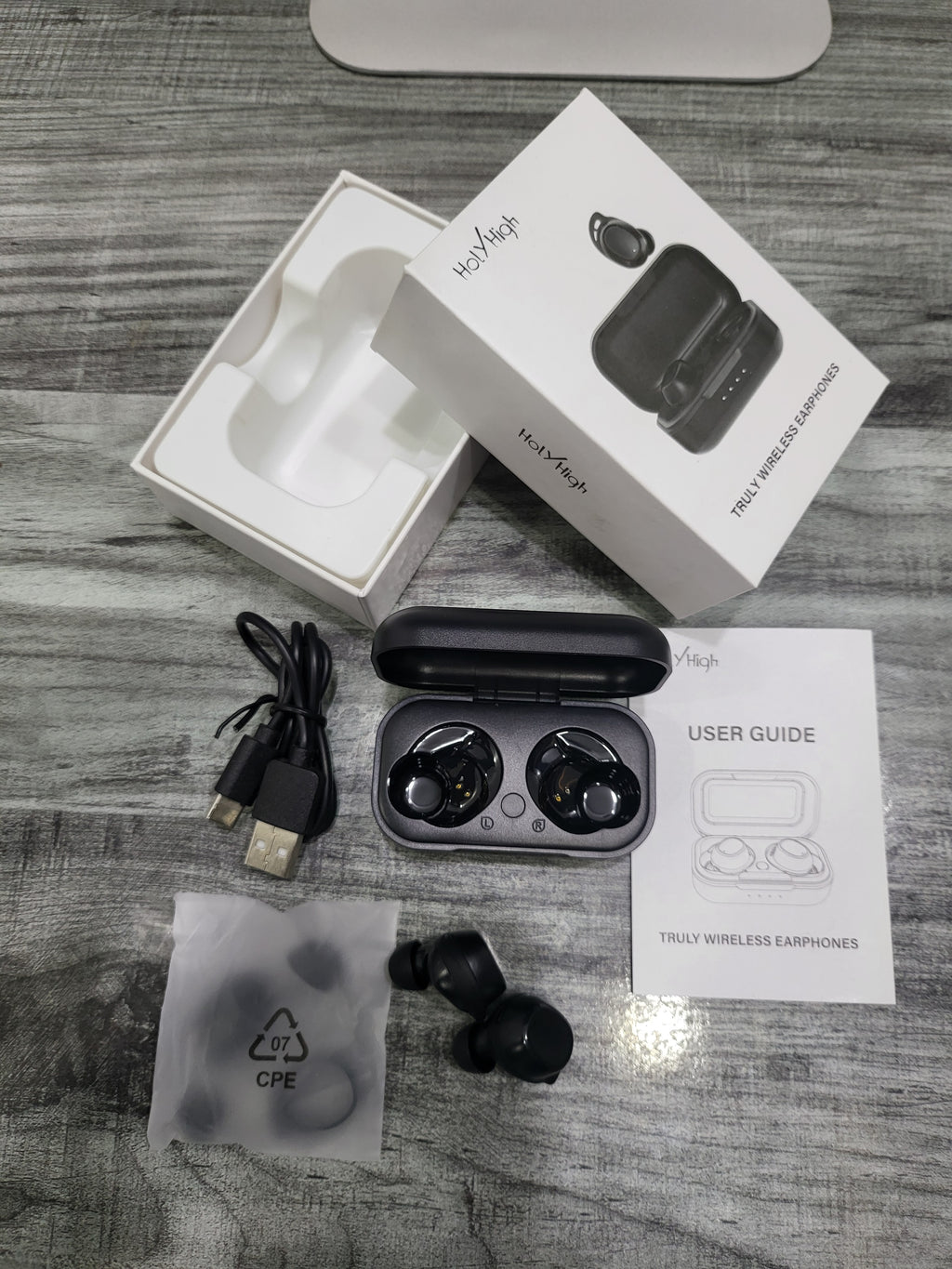 HolyHigh Wireless Earbuds complete