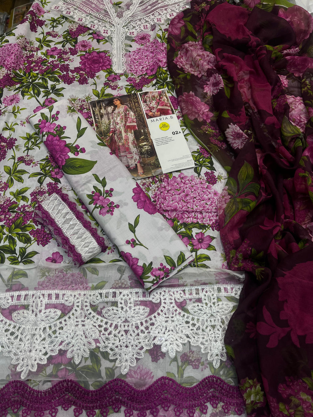 Maria B White & Pink Digital Emb New Arrival Lawn 3pc