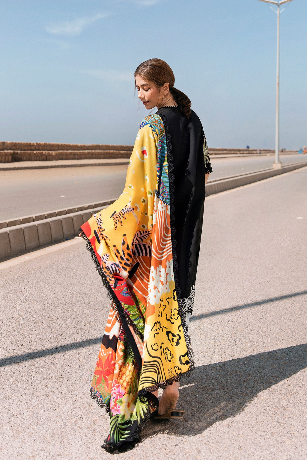 Zaha Luxury 3PC Unstitched Embroidered Lawn Suit with Diamond Dupatta – Elegant & Timeless